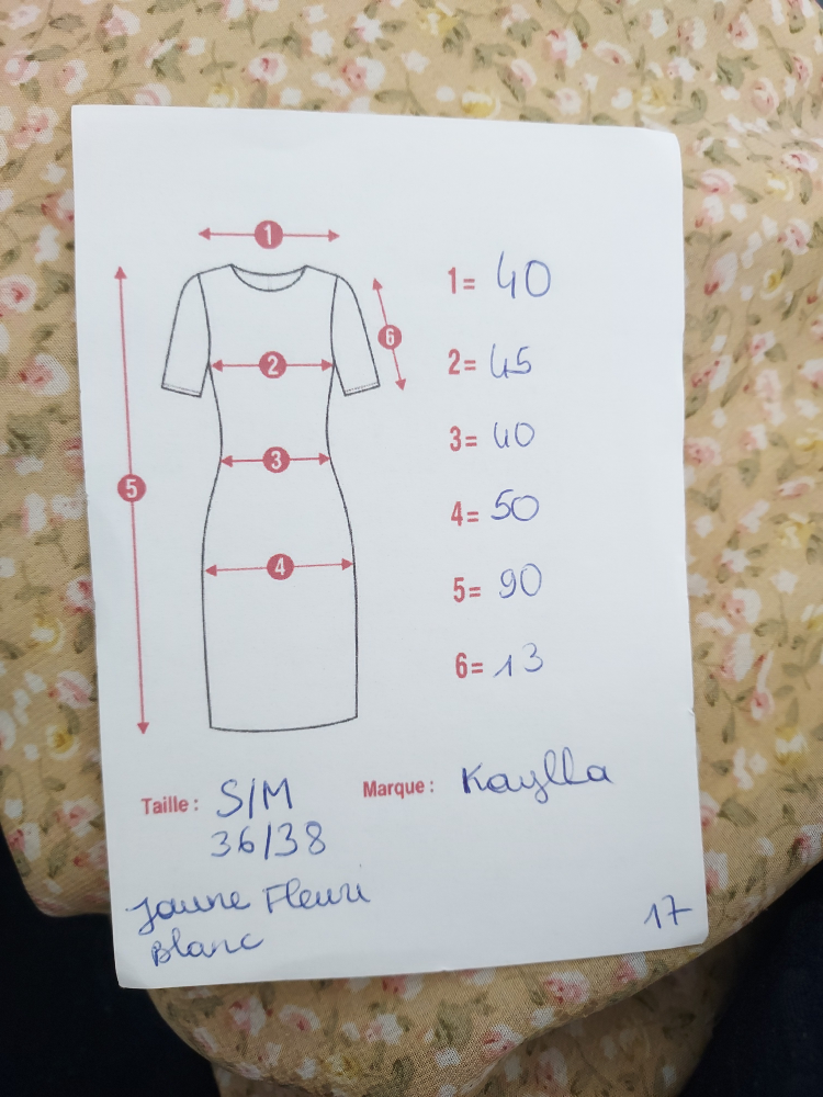 S/M Robe d' été jaune fleuri
