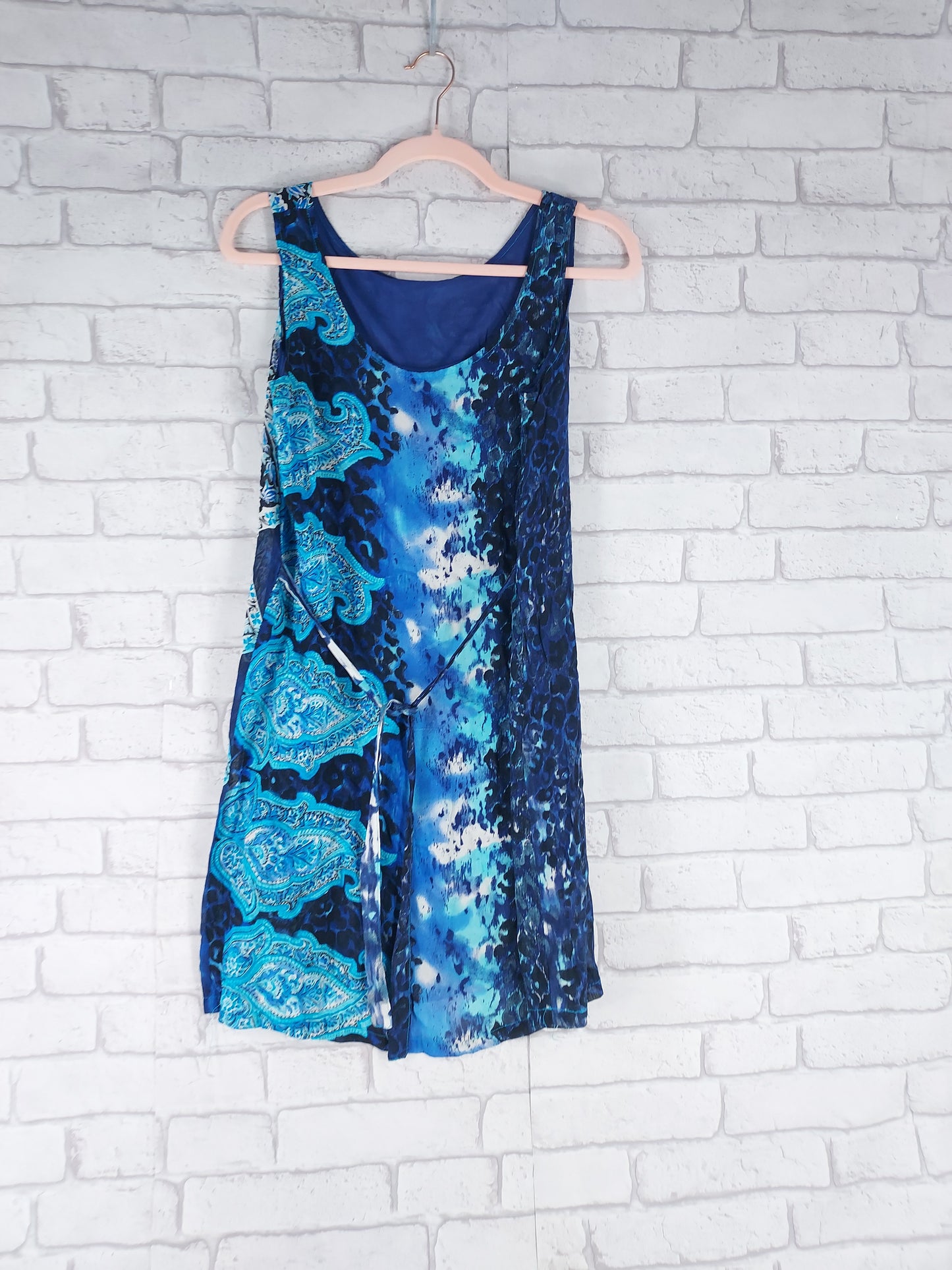 44 Robe bleu imprimé
