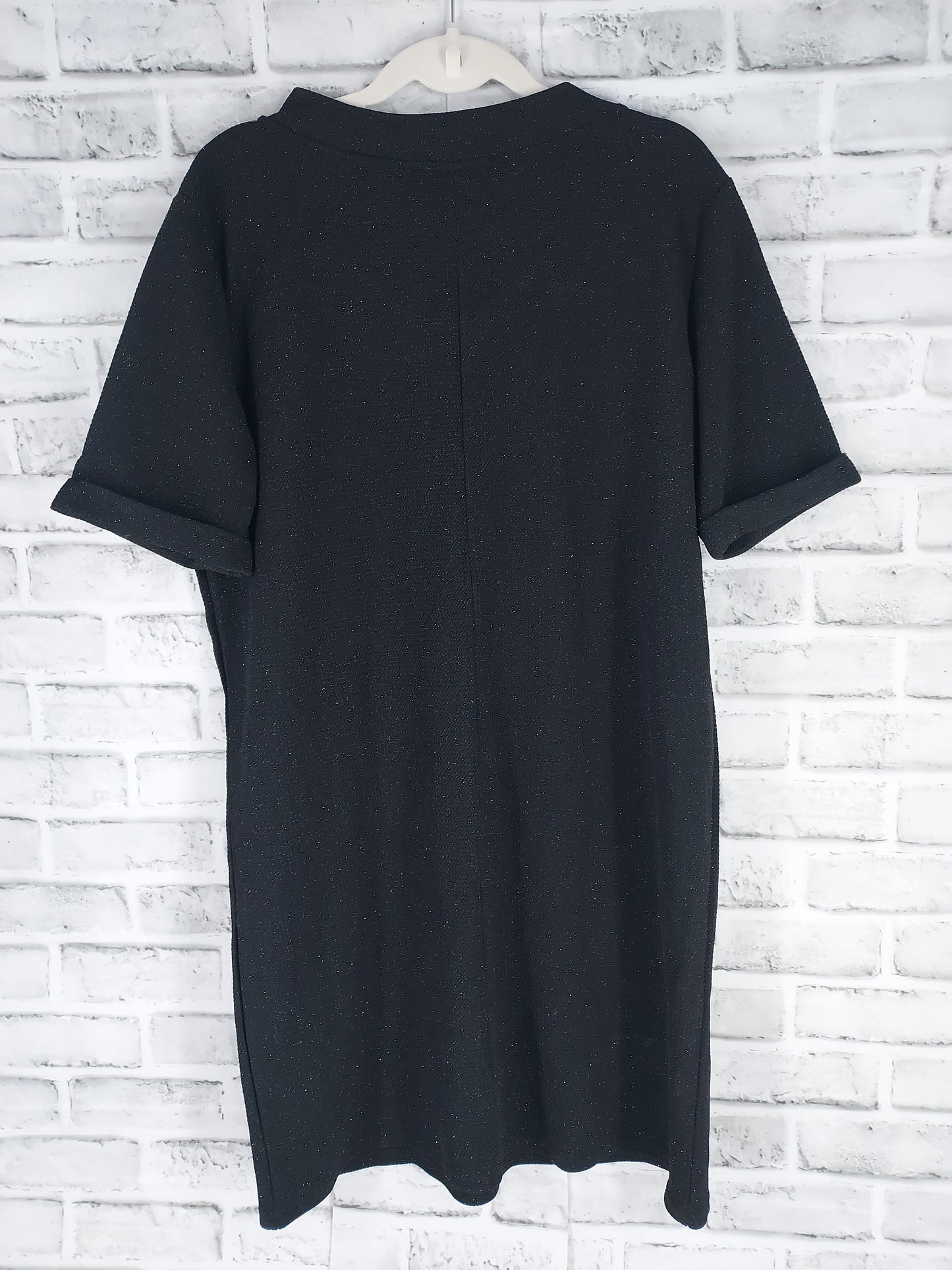 42 XL Robe noire et doré