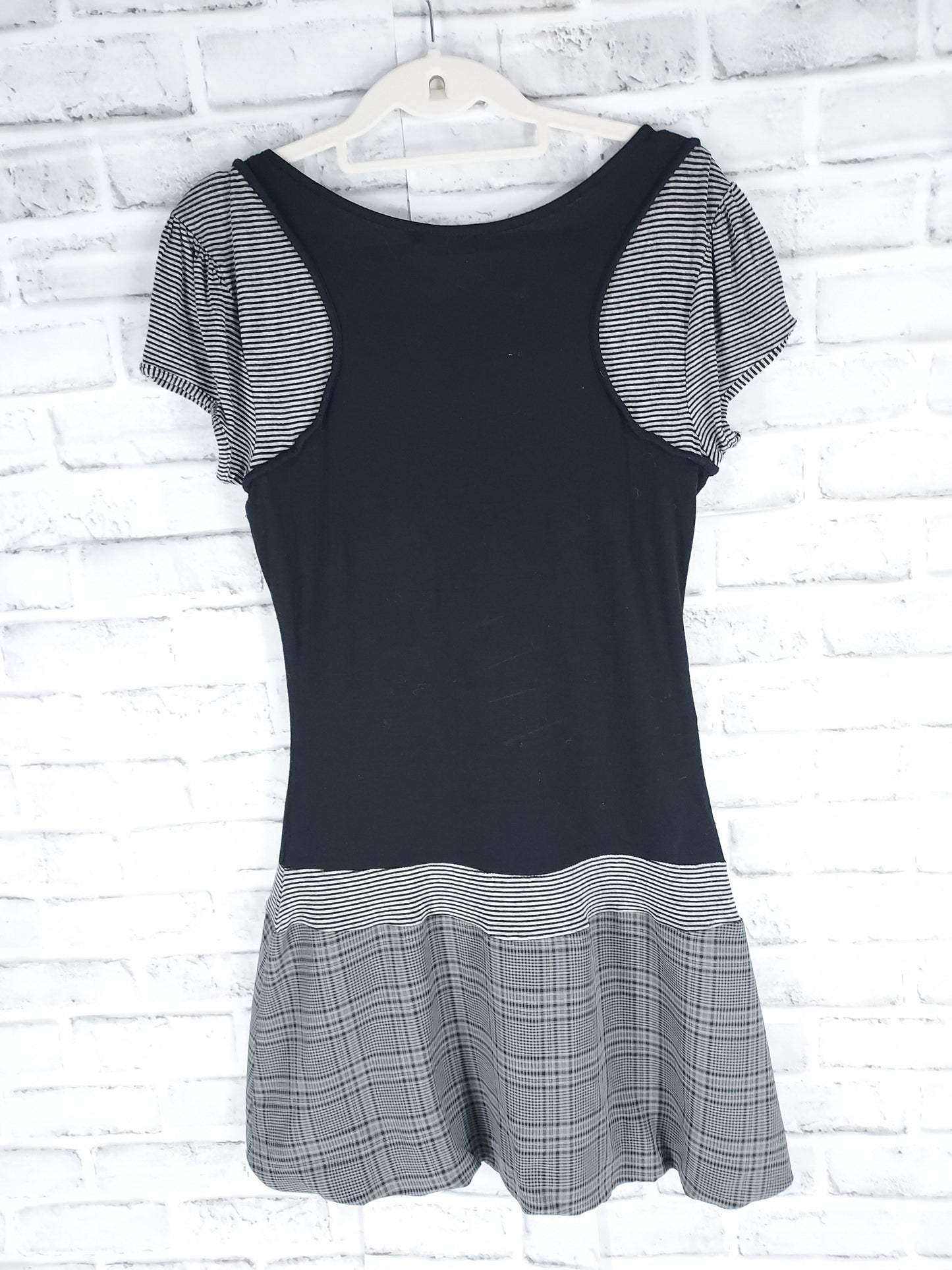 38 Promod Robe noire et grise