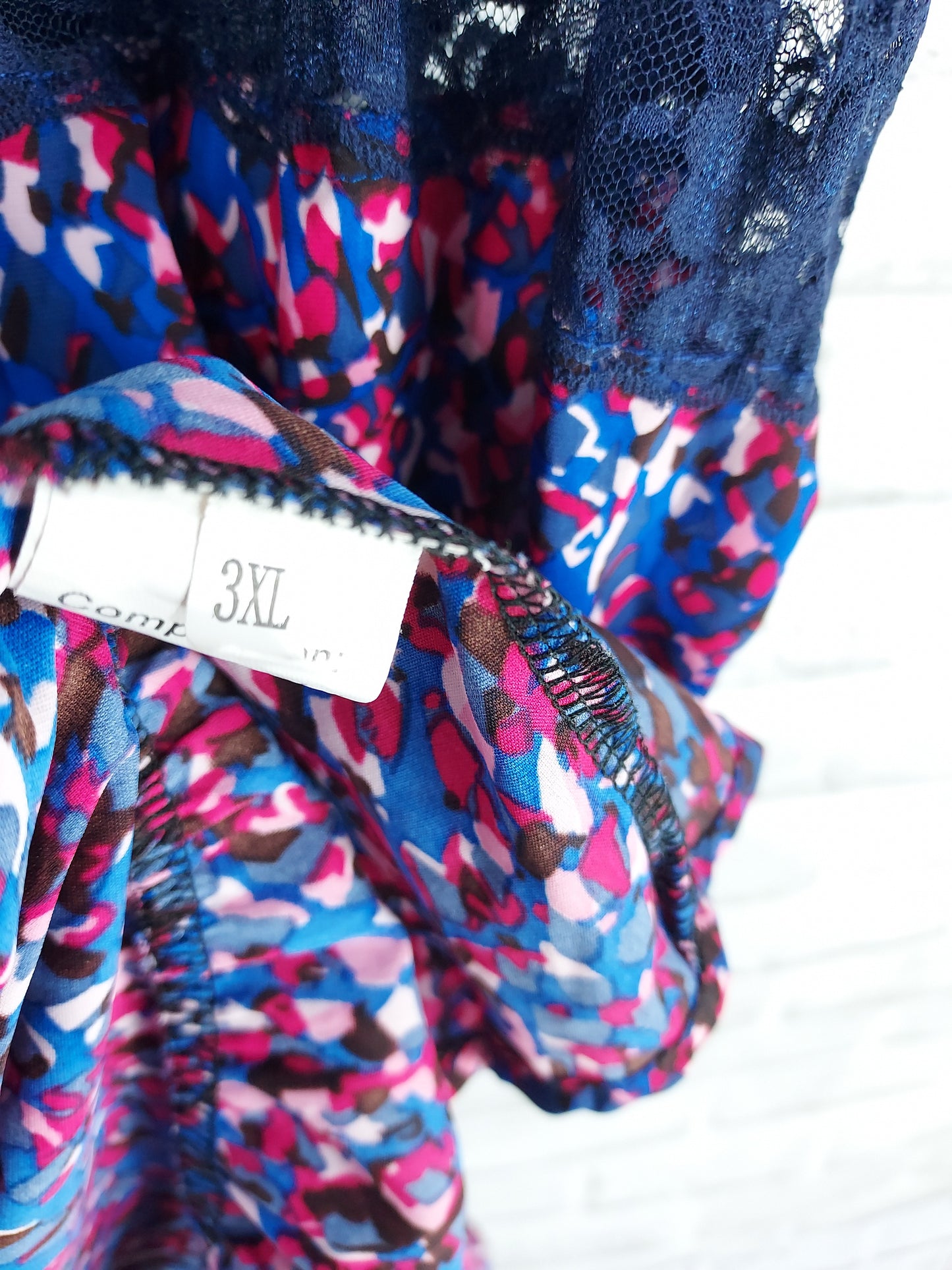 46 Robe violette