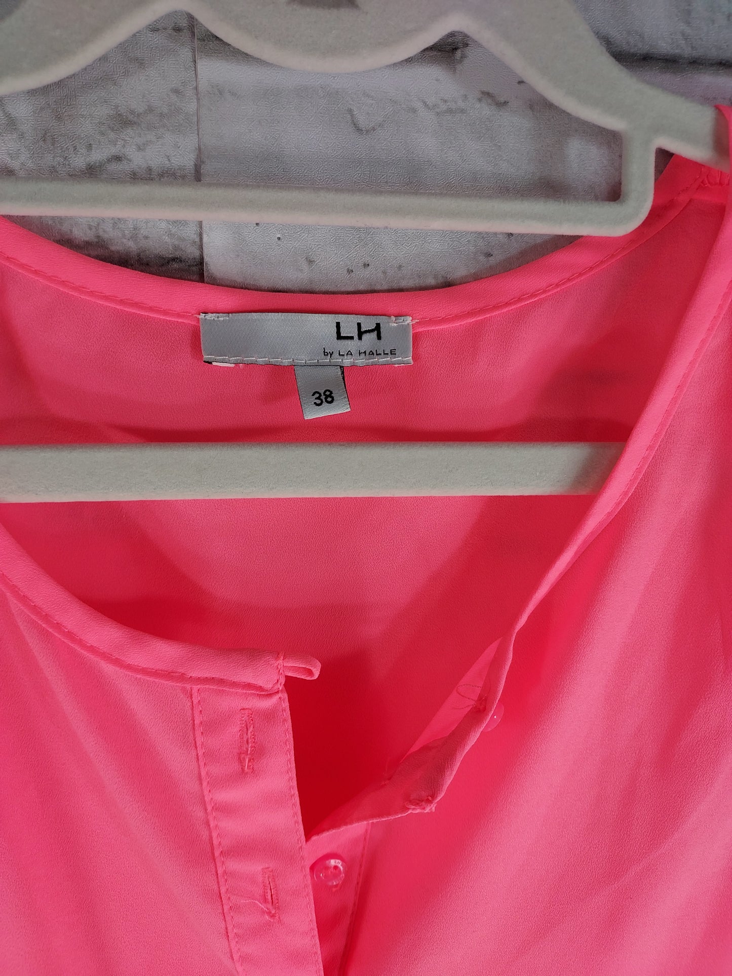 38 LaHalle Robe Rose fluo