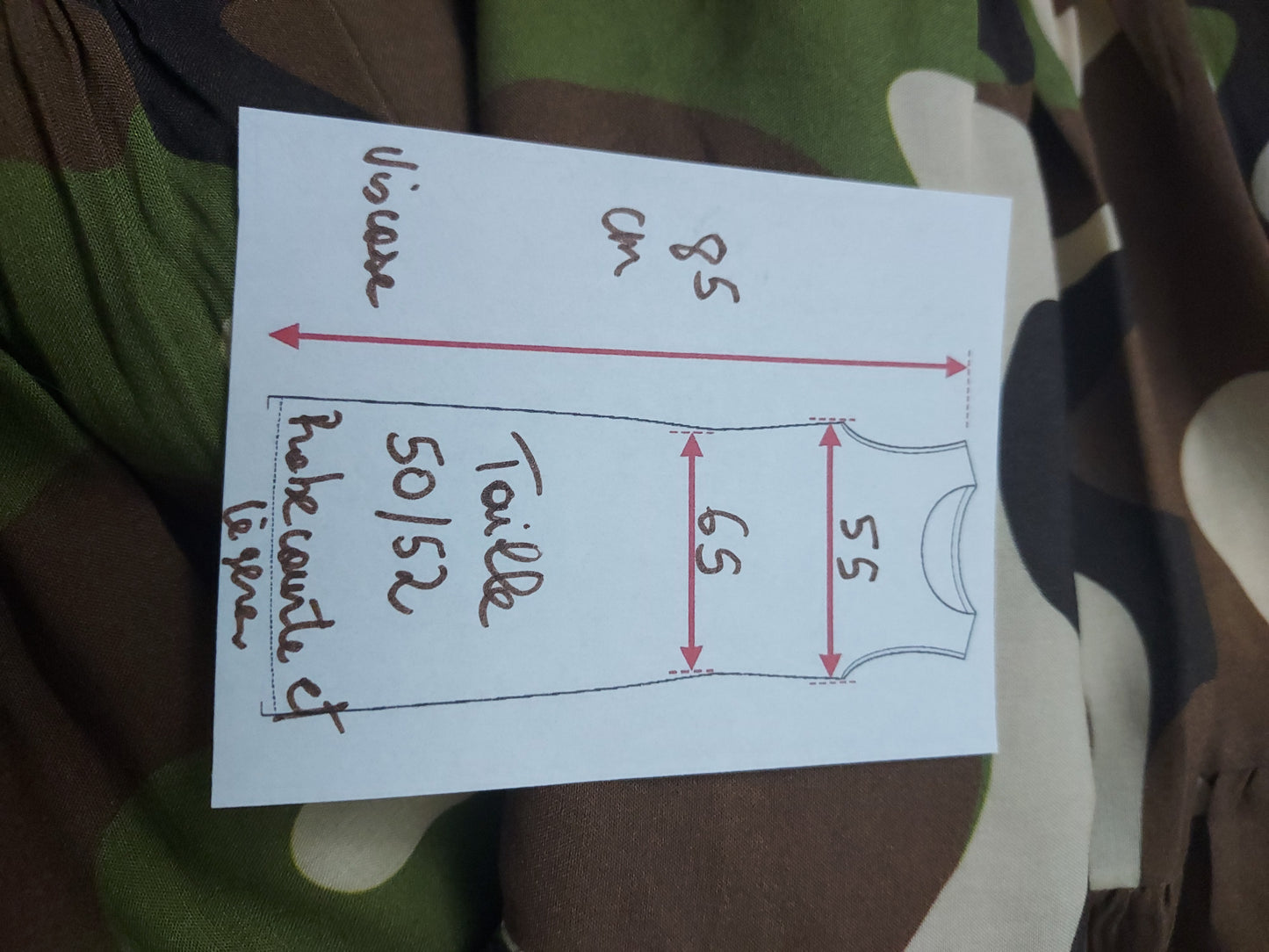 50/52 Robe courte et legère Grande Taille