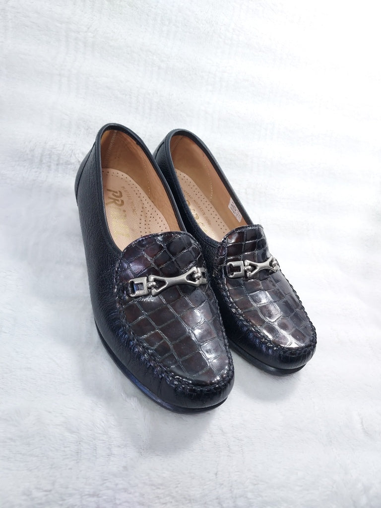 37 Mocassins en cuir