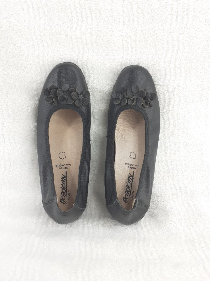 38 Ballerines en cuir Academy