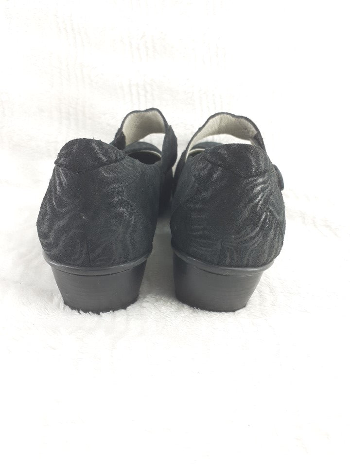 37 Ballerines a Brides en cuir