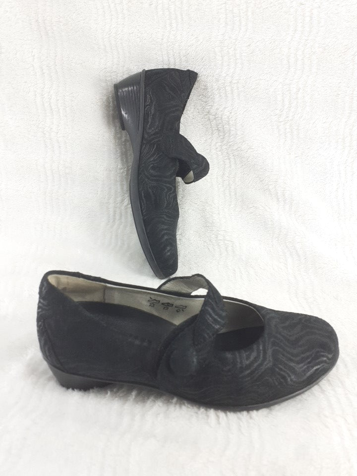37 Ballerines a Brides en cuir