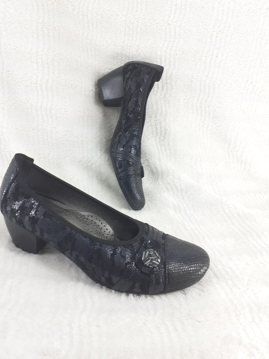 39 Pedigirl Ballerines a talons carrés en cuir