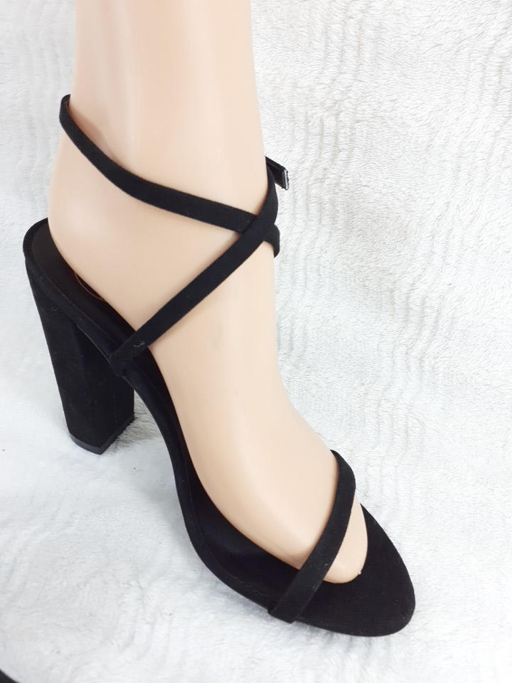 Sandales à talons T39