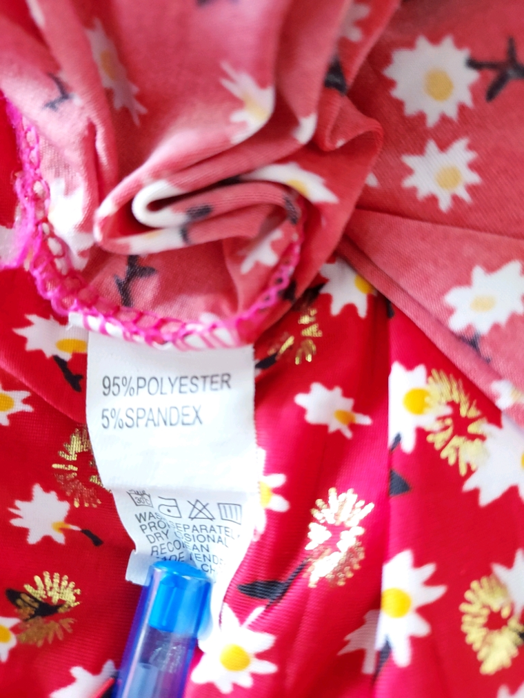 Robe fleurie rouge pleine de pep’s Taille universelle