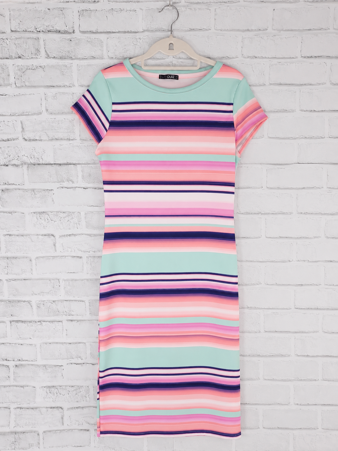 42 Quizz Robe pastel rayé