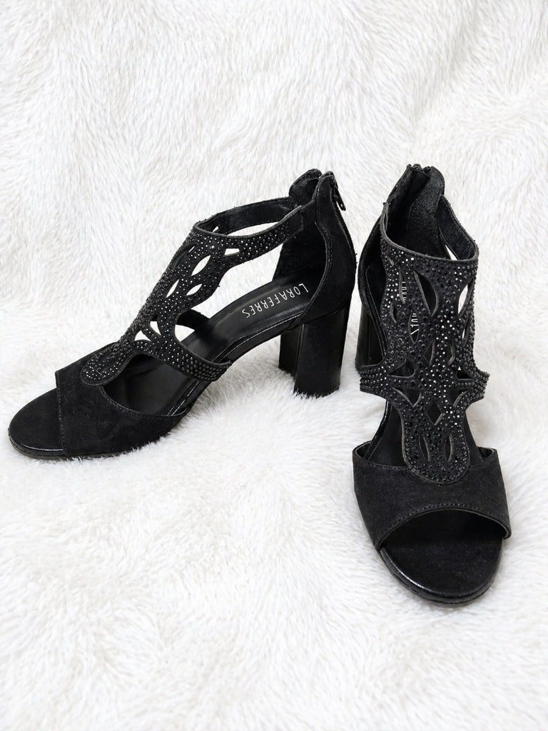 37 Sandales a talons carrés