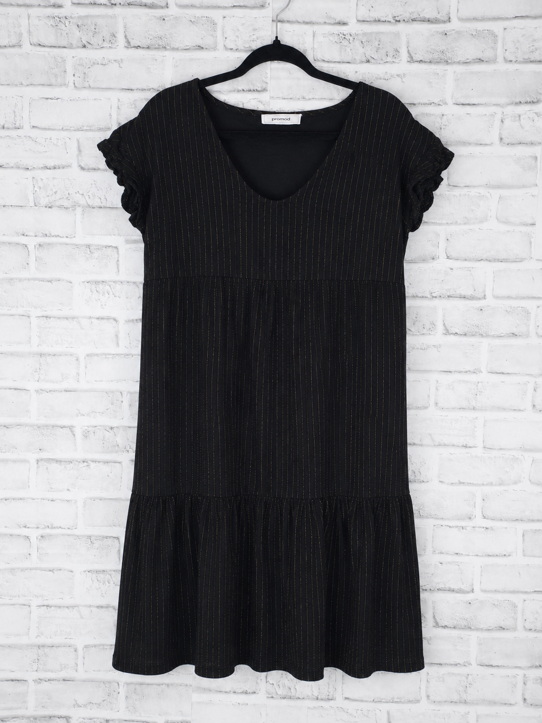 38 Promod Robe courte noire et doré