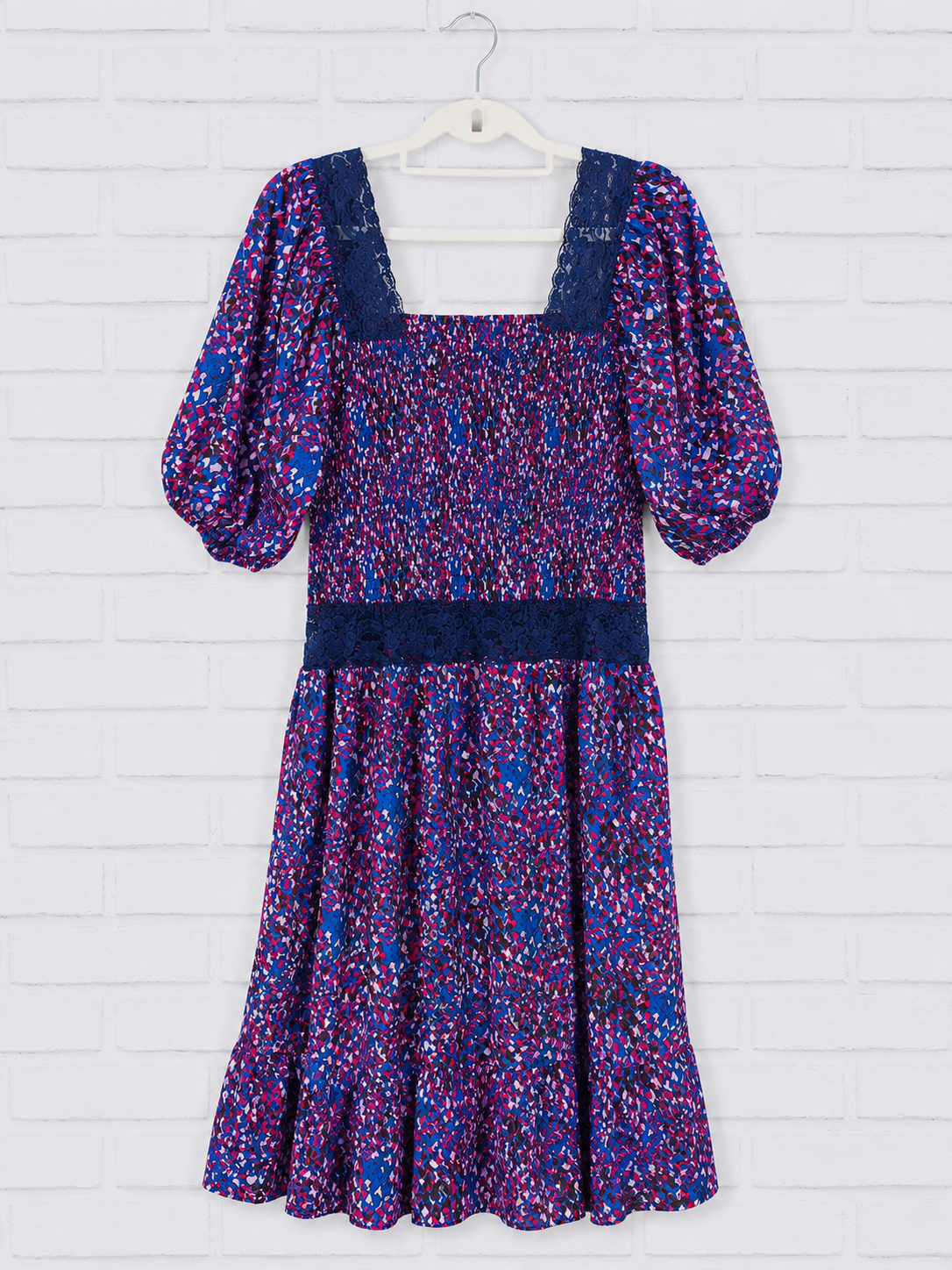 46 Robe violette