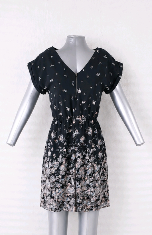 Robe T36 S fleurie à manches volantées