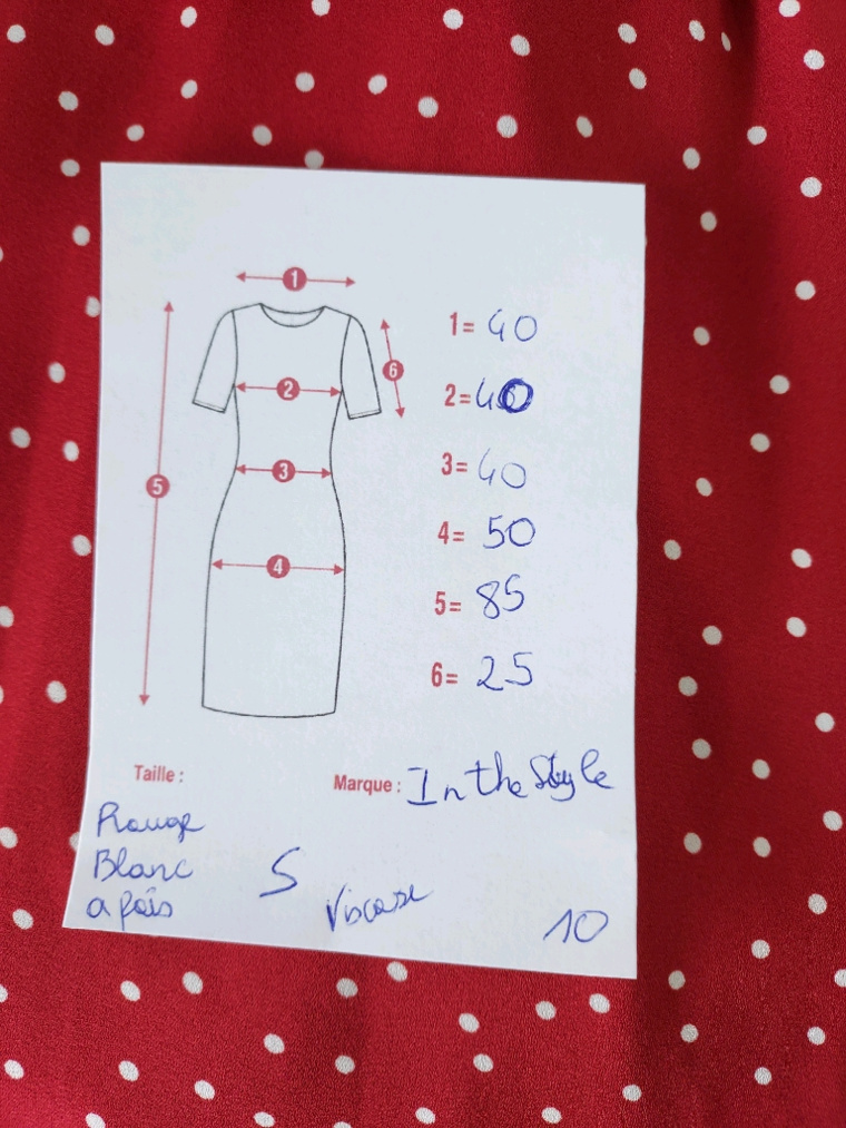 Robe rouge T36 S