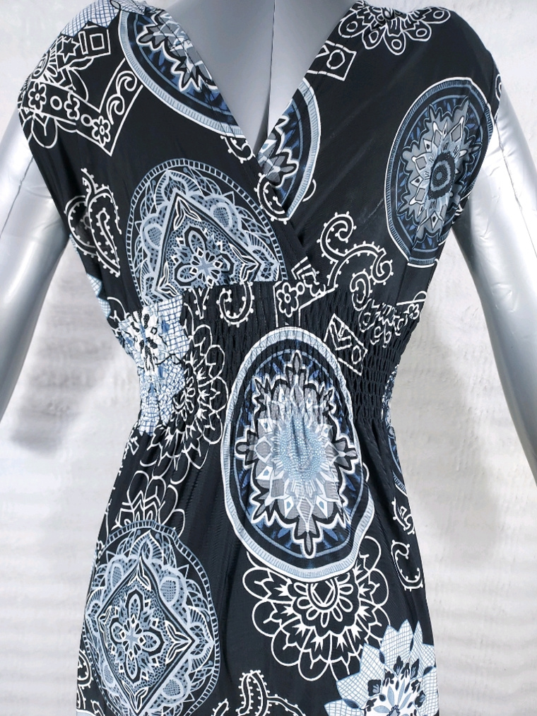 Robe T42 L imprimée élégante