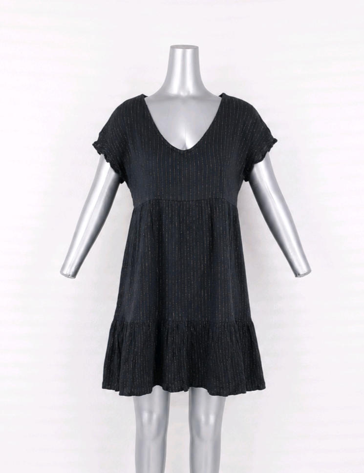 Robe T38 M  à fines rayures brillantes